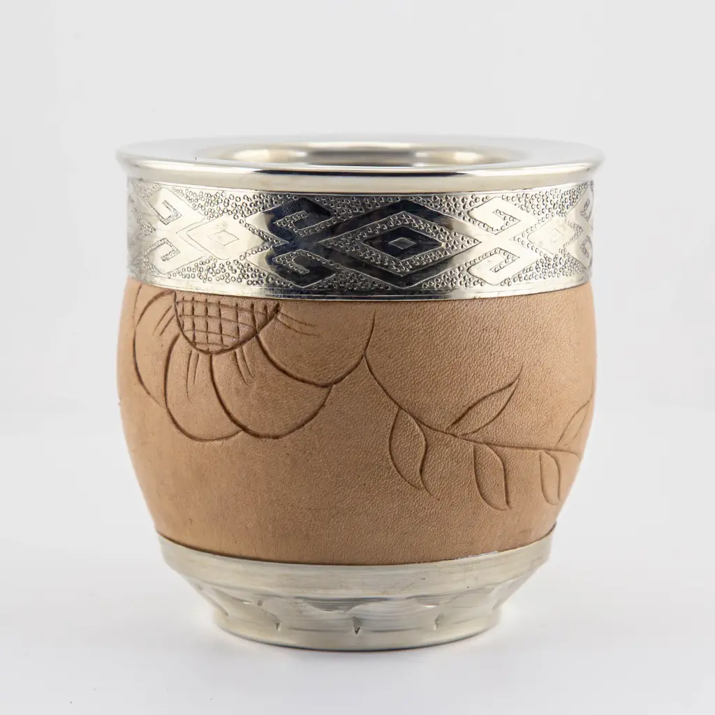 art. m038 Mate Huevo de cuero vaqueta tallado calabaza con virola y doble fleje grande de alpaca