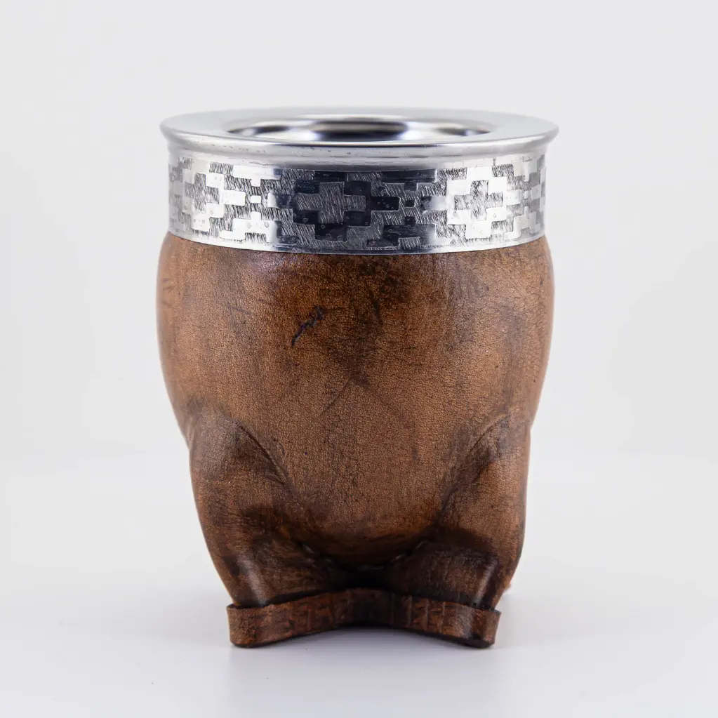 art. m023 Mate Imperial de cuero liso algarrobo con virola y fleje de acero inoxidable (Negro)