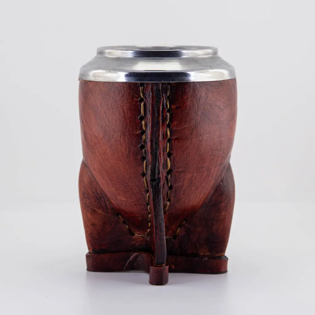 art. m032 Mate Uruguayo de cuero liso calabaza con virola de acero inoxidable (Negro)